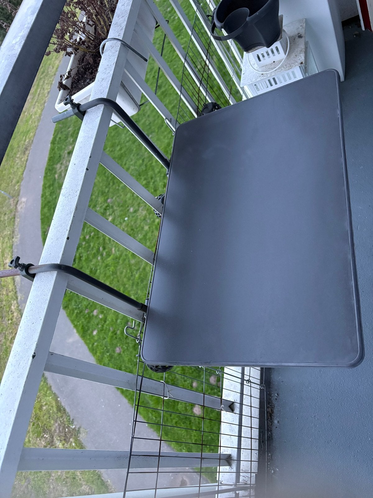 2x Balkontafel voor aan de railing - 60x40 cm, Ophalen, Gebruikt, Rechthoekig, Metaal