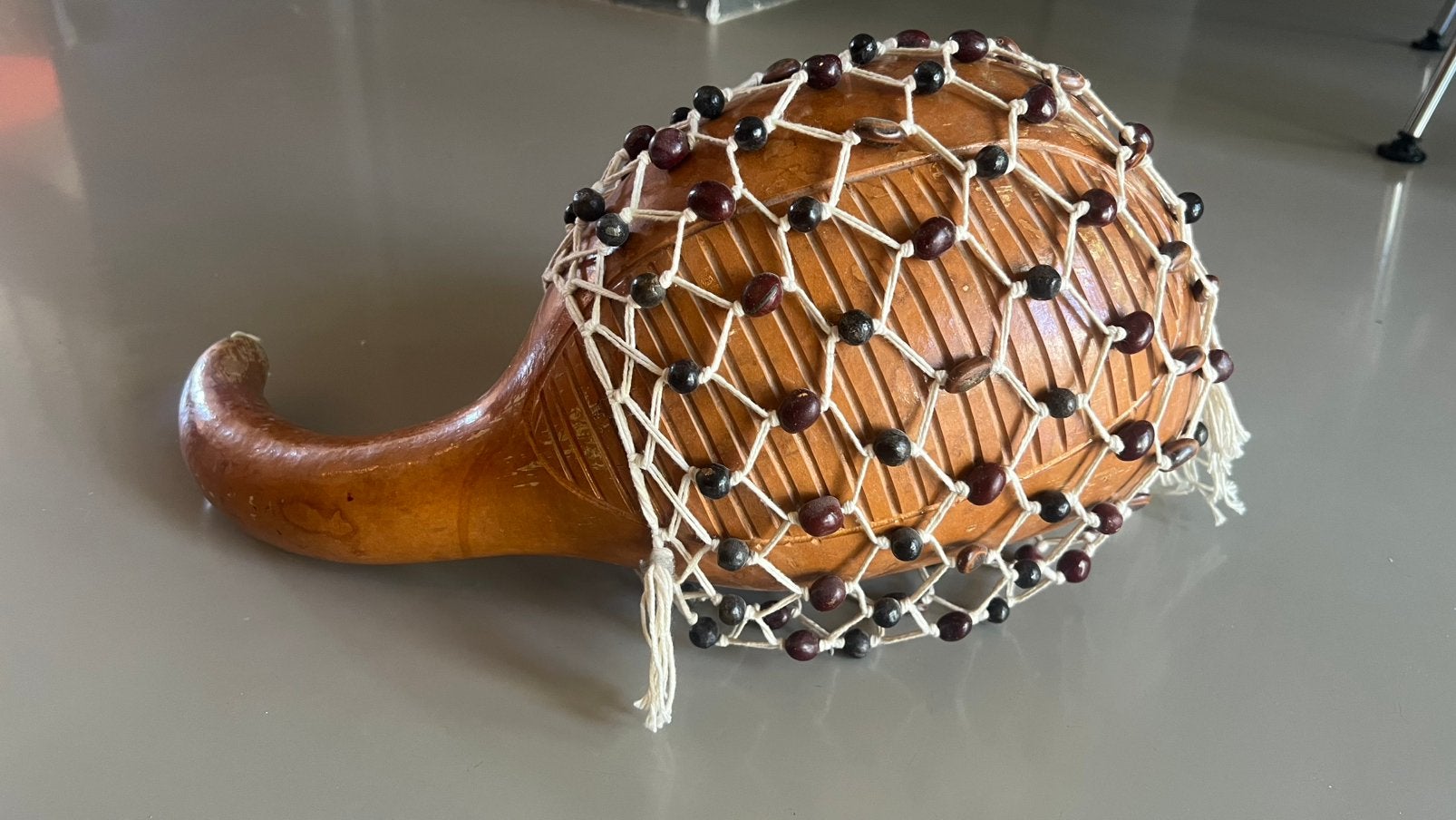 Shekere - Cubaans-Afrikaanse kalebas percussie-instrument, Muziek en Instrumenten, Ophalen of Verzenden, Zo goed als nieuw, Overige soorten