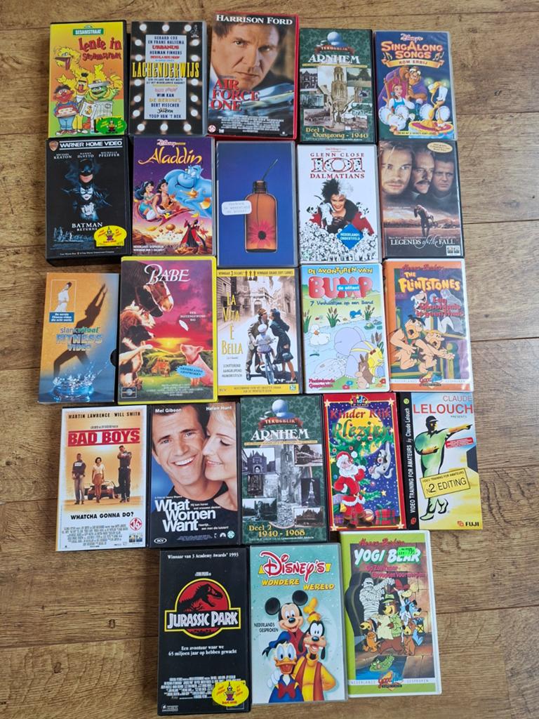 Video banden disney en veel meer., Cd's en Dvd's, VHS | Kinderen en Jeugd, Alle leeftijden, Ophalen of Verzenden, Gebruikt