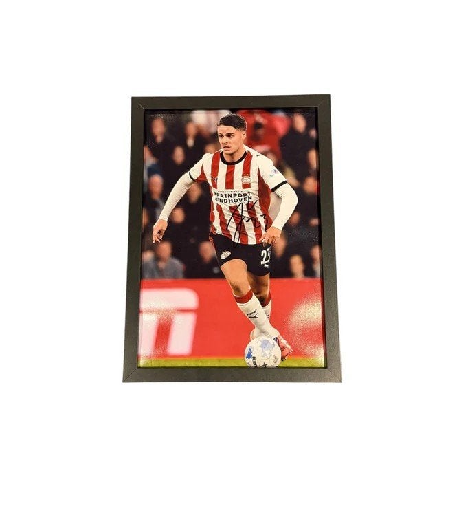 Joey Veerman PSV gesigneerde Actie Foto, Verzamelen, Soccersignings.nl, PSV, Overige typen, Nieuw