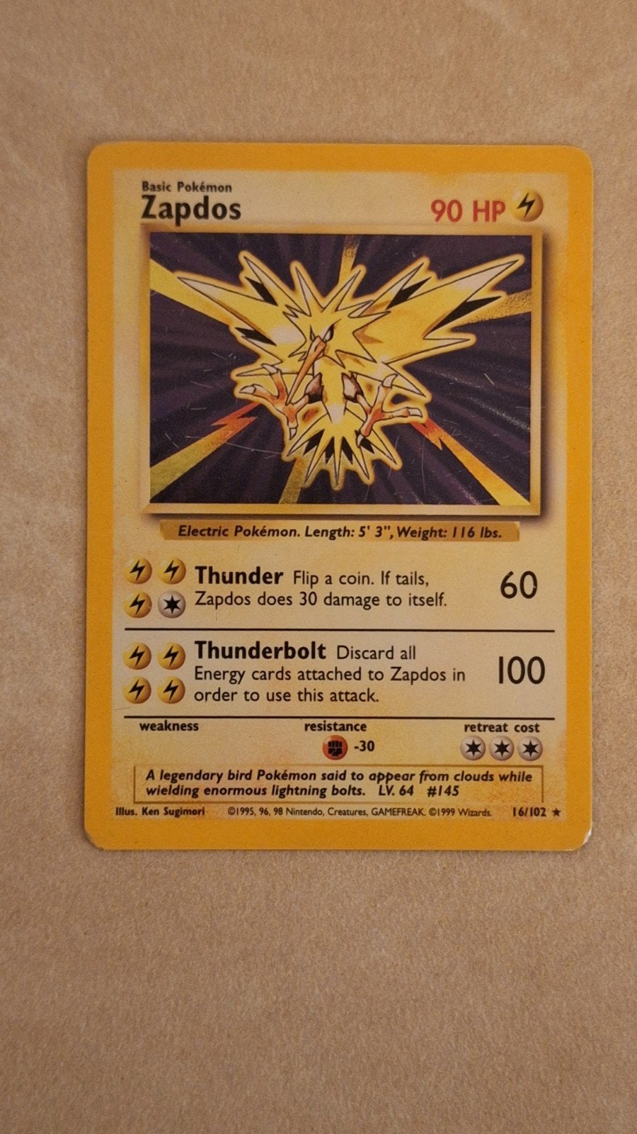 Zapdos base set holo Pokemon kaart (jaren 90), Ophalen of Verzenden, Zo goed als nieuw, Losse kaart, Foil