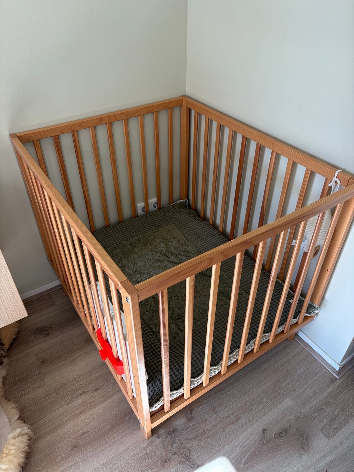 Novi Olivia Beech Box - 80x95 cm, Kinderen en Baby's, Ophalen, Gebruikt, Vierkant, In hoogte verstelbaar