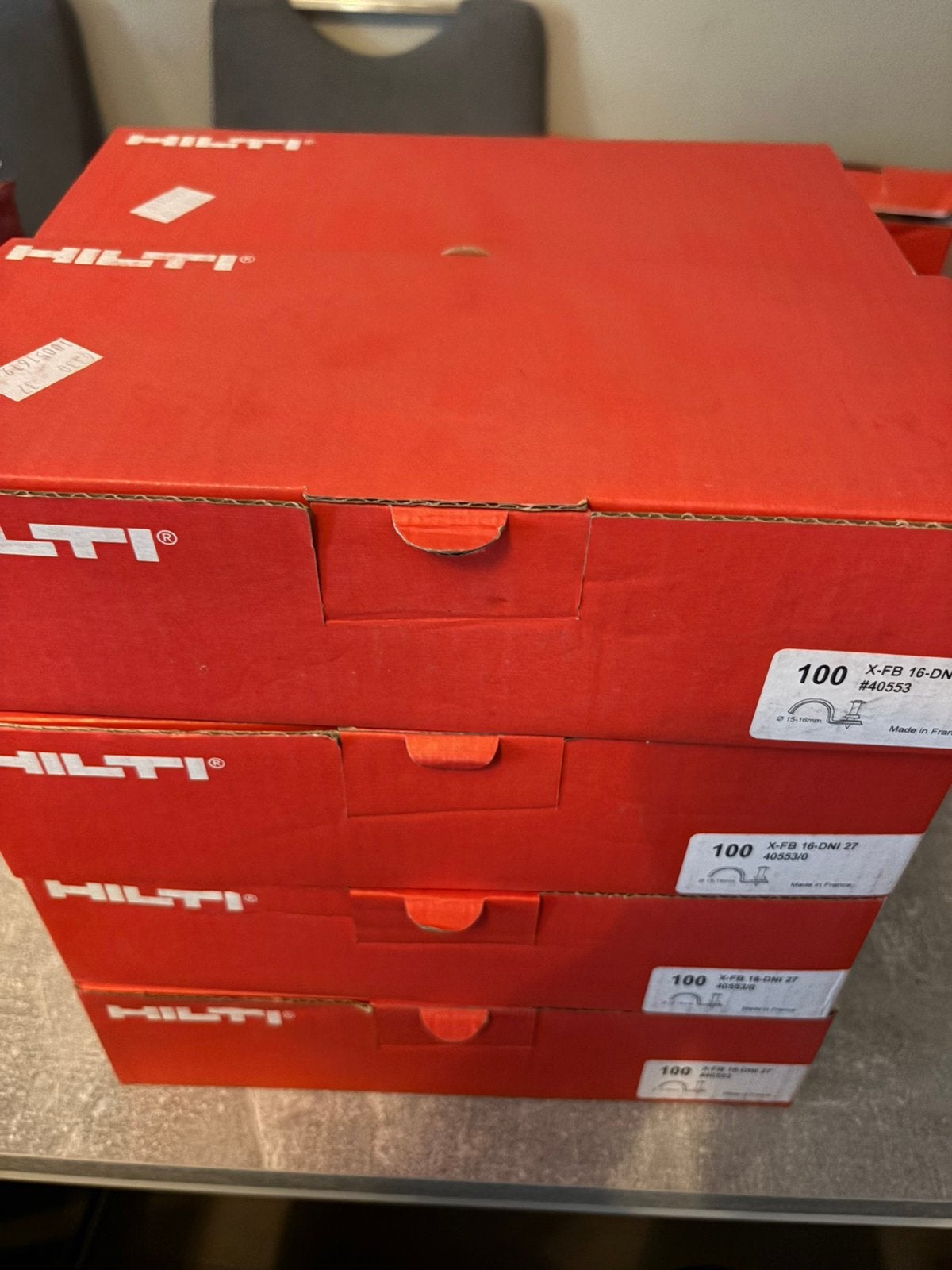 Hilti X-FB 16-DNI 27 leidingbeugels Nieuw 7 dozen/800 stuks, Ophalen of Verzenden, Zo goed als nieuw