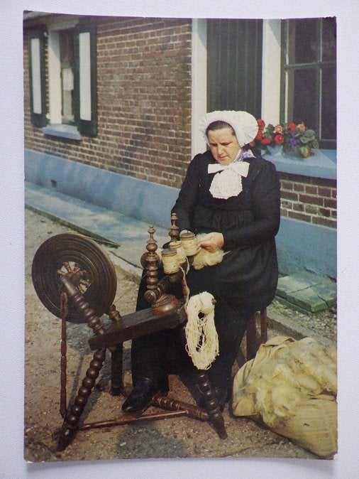 1965 RAALTE Salland spinster klederdracht plooimuts, Ophalen, 1960 tot 1980, Gelopen, Overijssel