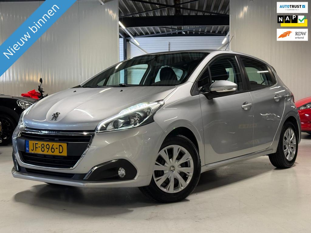 Peugeot 208 1.2 82PK Blue Lion Navigatie|Led|PDC., Voorwielaandrijving, Stof, Gebruikt, 1199 cc