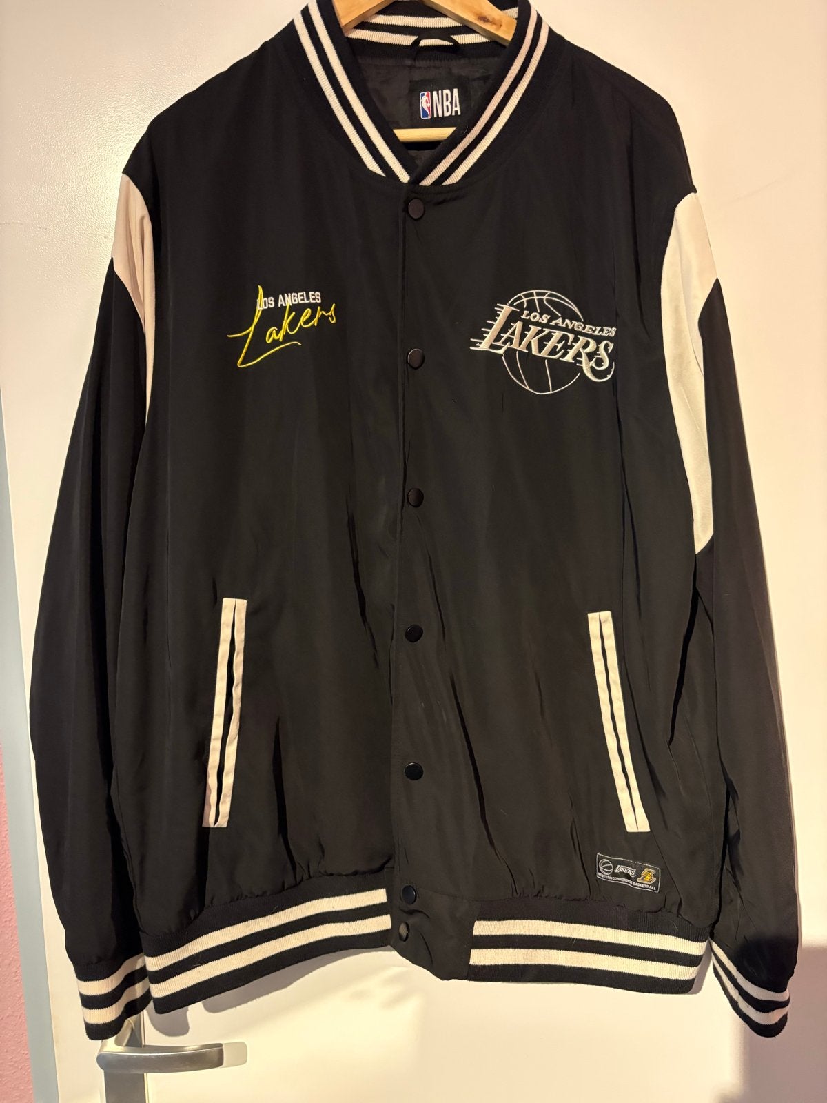 Los Angeles Lakers NBA Varsity Jacket, Ophalen, Zo goed als nieuw, Maat 56/58 (XL), Zwart