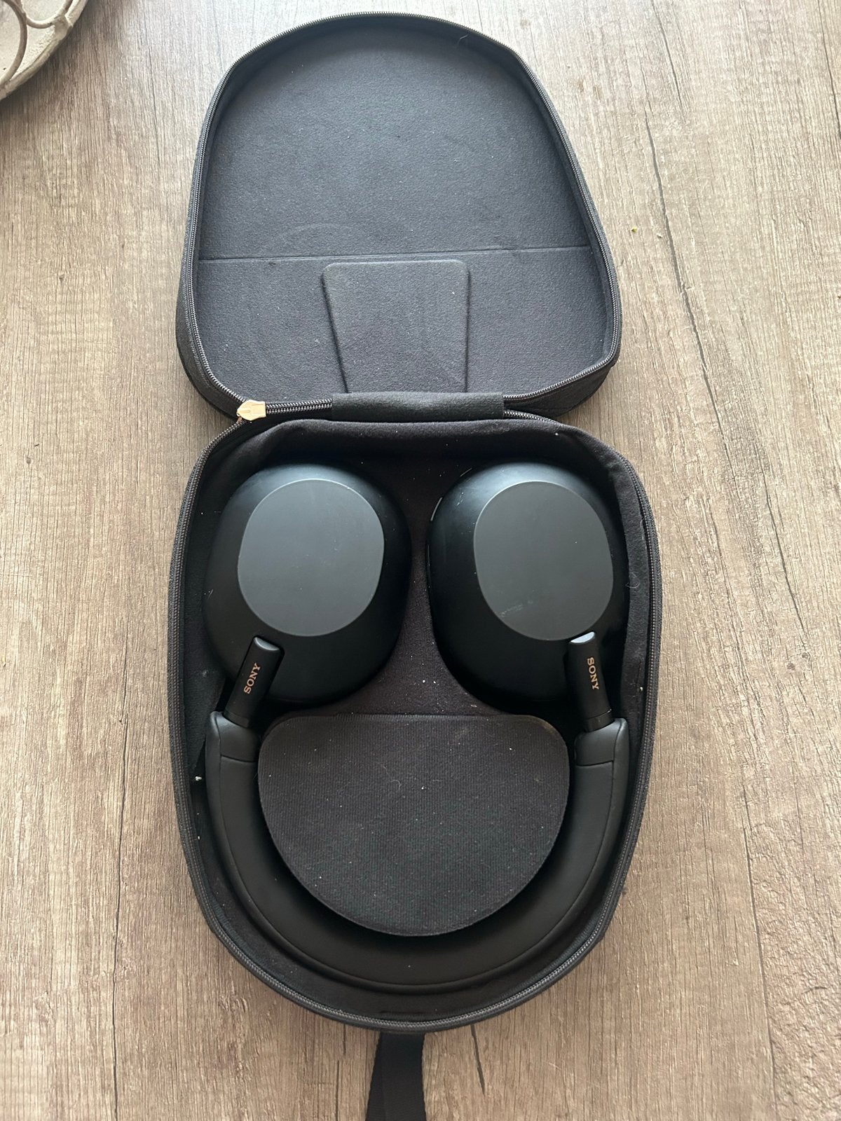 Sony WH-1000XM5 Noise Cancelling(Ruilen Mogelijk)