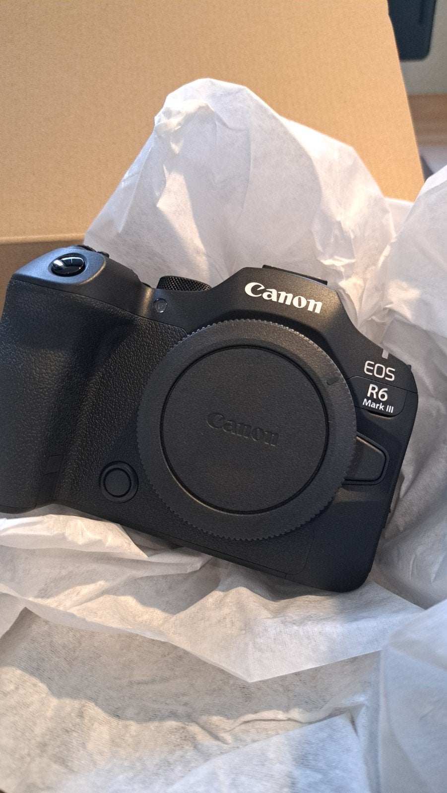 Nieuw Canon EOS R6 Mark III Systeemcamera, Audio, Tv en Foto, Fotocamera's Digitaal, Ophalen, Canon, Draagriem, Nieuw