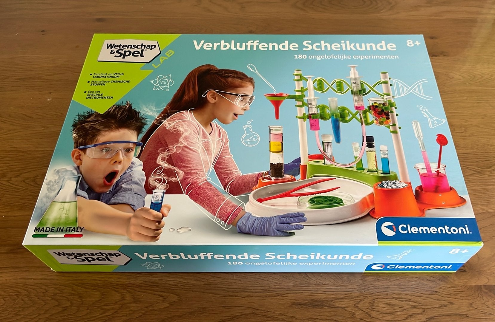 NIEUW Wetenschap & Spel Verbluffende Scheikunde, Ophalen of Verzenden, Nieuw