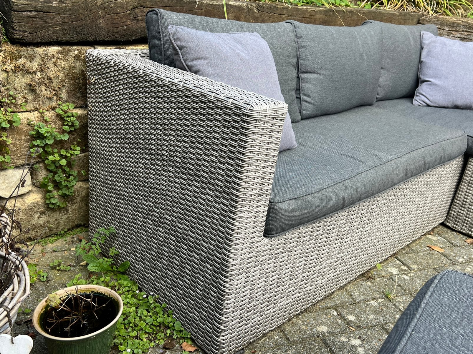 Loungeset wicker intratuin., Tuin en Terras, Ophalen, 3 zitplaatsen, Zo goed als nieuw, Loungeset