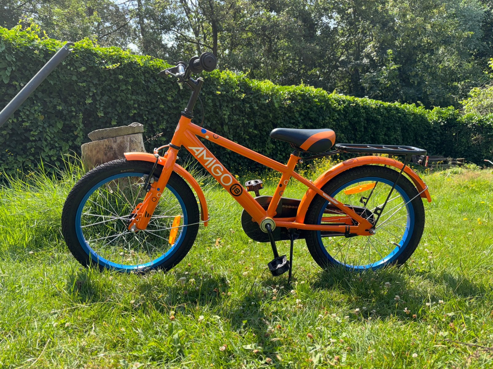 Kinderfiets Oranje Amigo 18 inch, Fietsen en Brommers, Fietsen | Kinderfietsjes, Ophalen, Zo goed als nieuw, 16 tot 20 inch