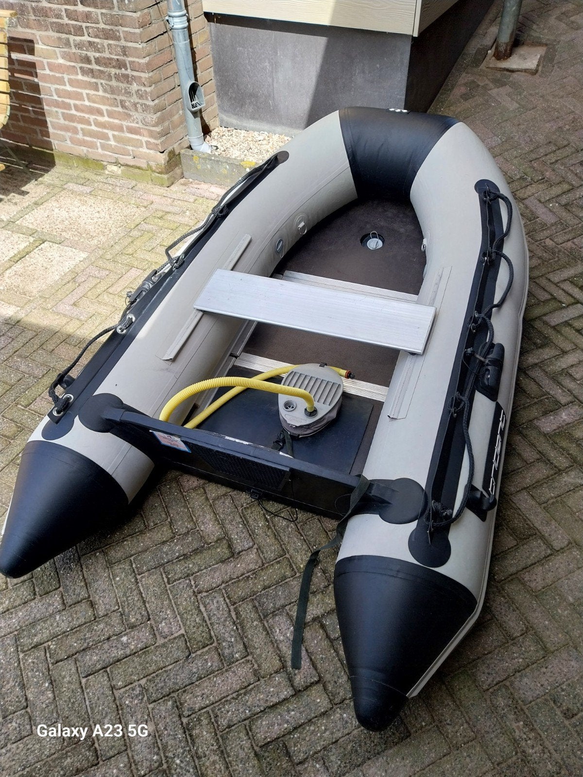 Opblaasboot Trident met Mercury 3.5 PK buitenboordmotor, Gebruikt, Inclusief motor, Hout, Ophalen