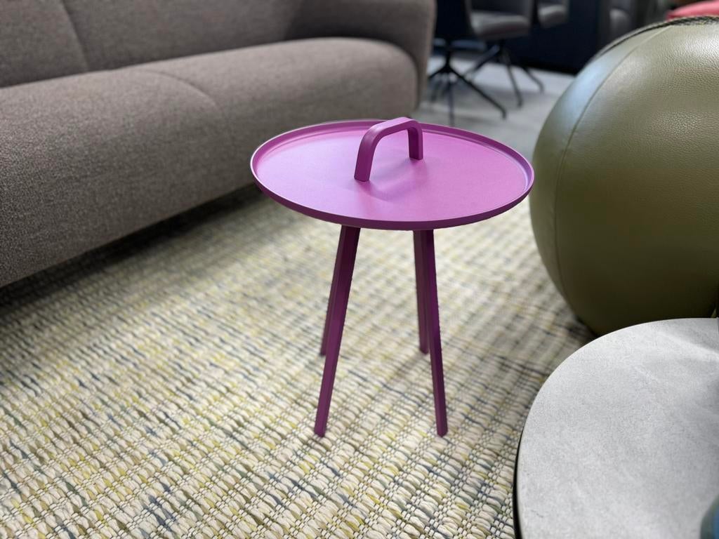 Nieuw montis Tor bijzettafel Paars Design tafel, Huis en Inrichting, Tafels | Bijzettafels, Rond, Nieuw, Ophalen of Verzenden