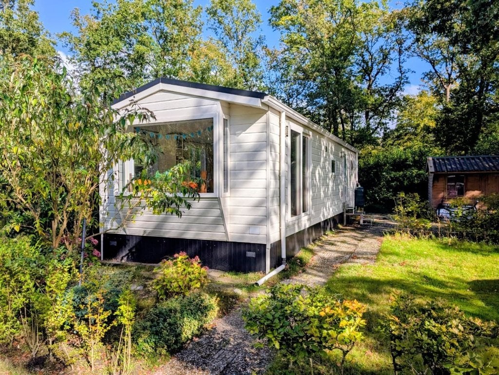 Chalet 3 slaapkamers en cv, 45 m², grote plaats, Bakkeveen, Tot en met 6