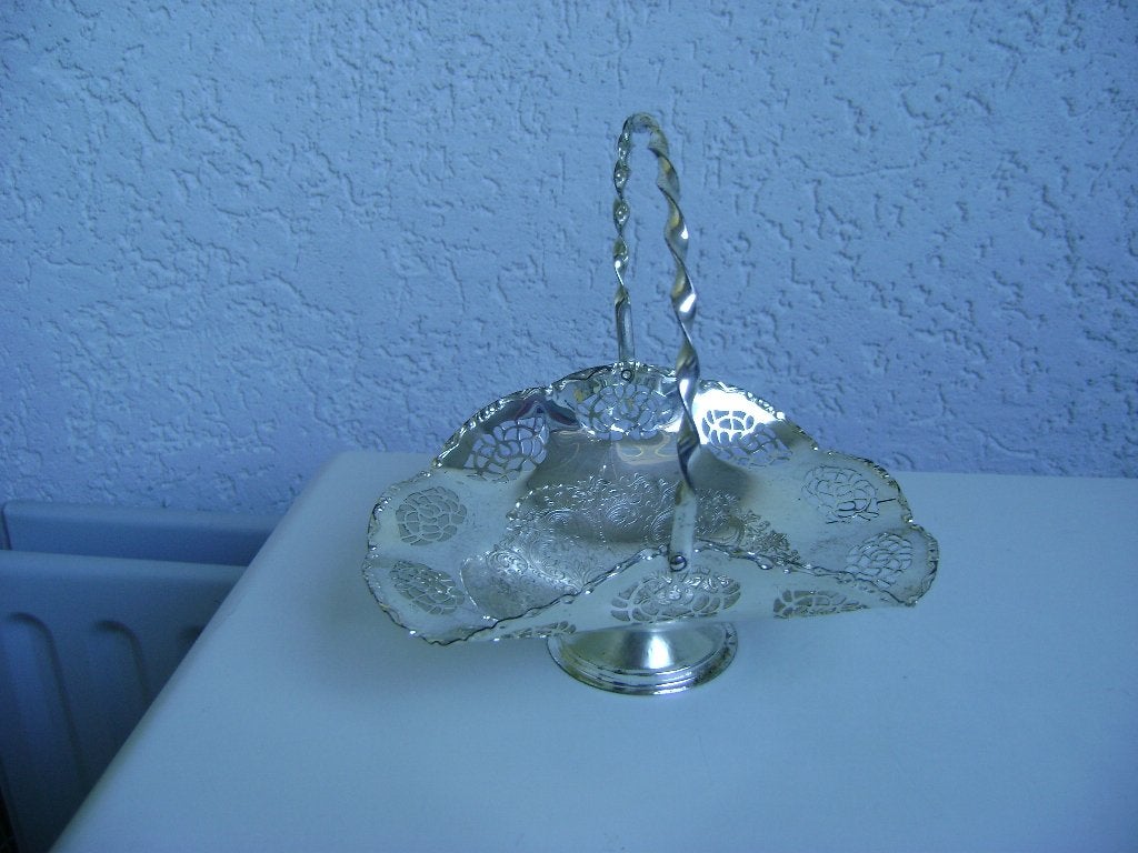 zilverkleurig bonbon schaaltje opengewerkt 20hx18lx14br, Antiek en Kunst, Ophalen of Verzenden
