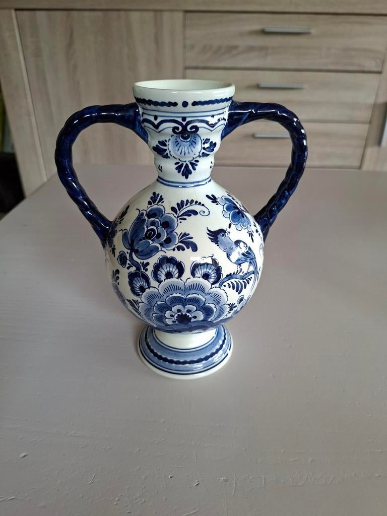 Delftsblauw handgeschilderd vaasje., Antiek en Kunst, Ophalen of Verzenden
