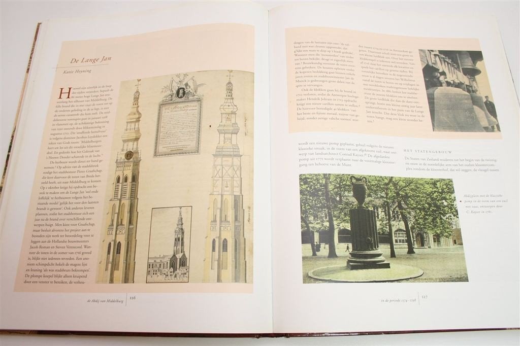 Abdij van Middelburg — Rijke Geschiedenis & Architectuur, Boeken, Ophalen of Verzenden, Zo goed als nieuw