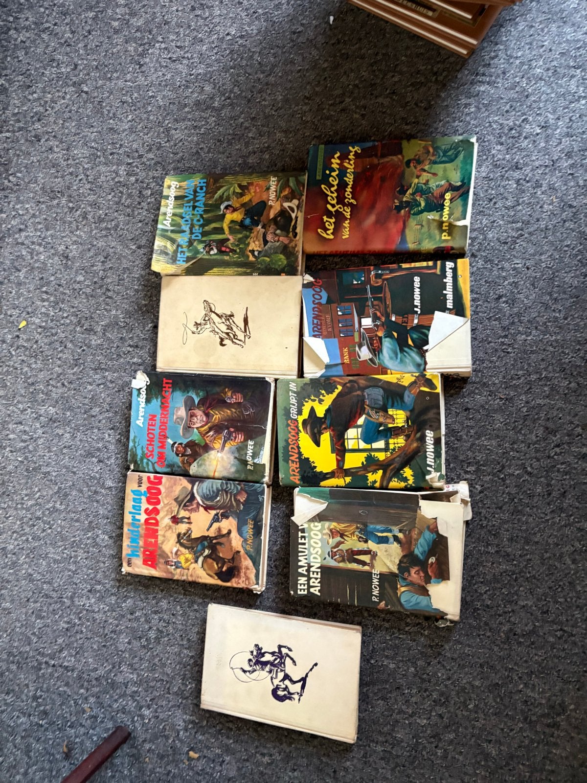 Vintage Partij Arendsoog boeken - Western avonturen, Boeken, Ophalen of Verzenden, Gelezen, Populaire fictie