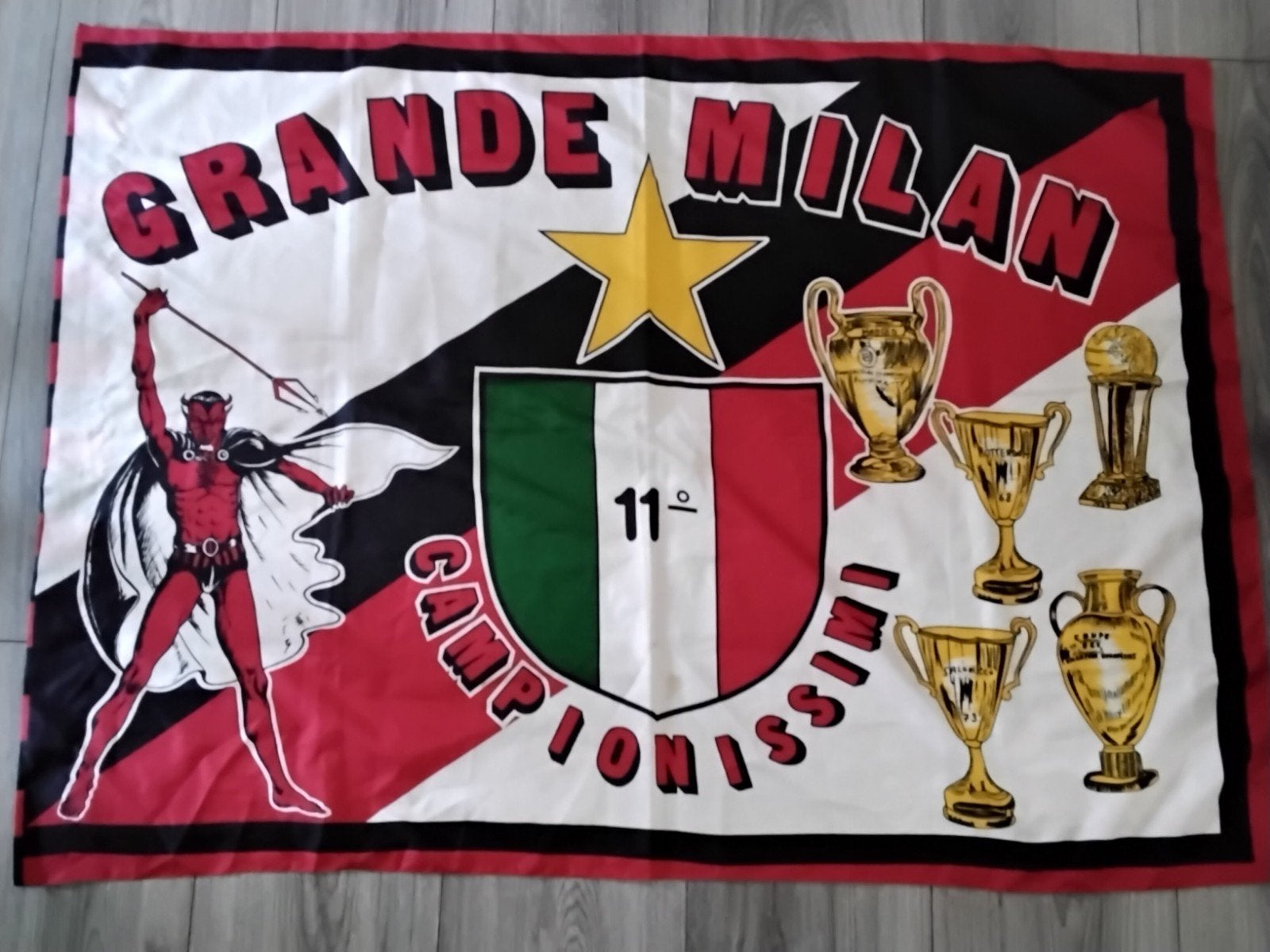 ac milan vlag, Ophalen of Verzenden, Buitenlandse clubs, Vaantje of Sjaal