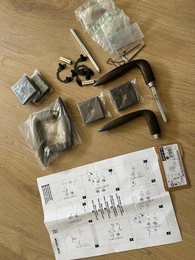 Twee sets ENTRA zwarte deurklinken voor binnen en buiten, Ophalen of Verzenden, Nieuw, Rvs, Klink of Kruk