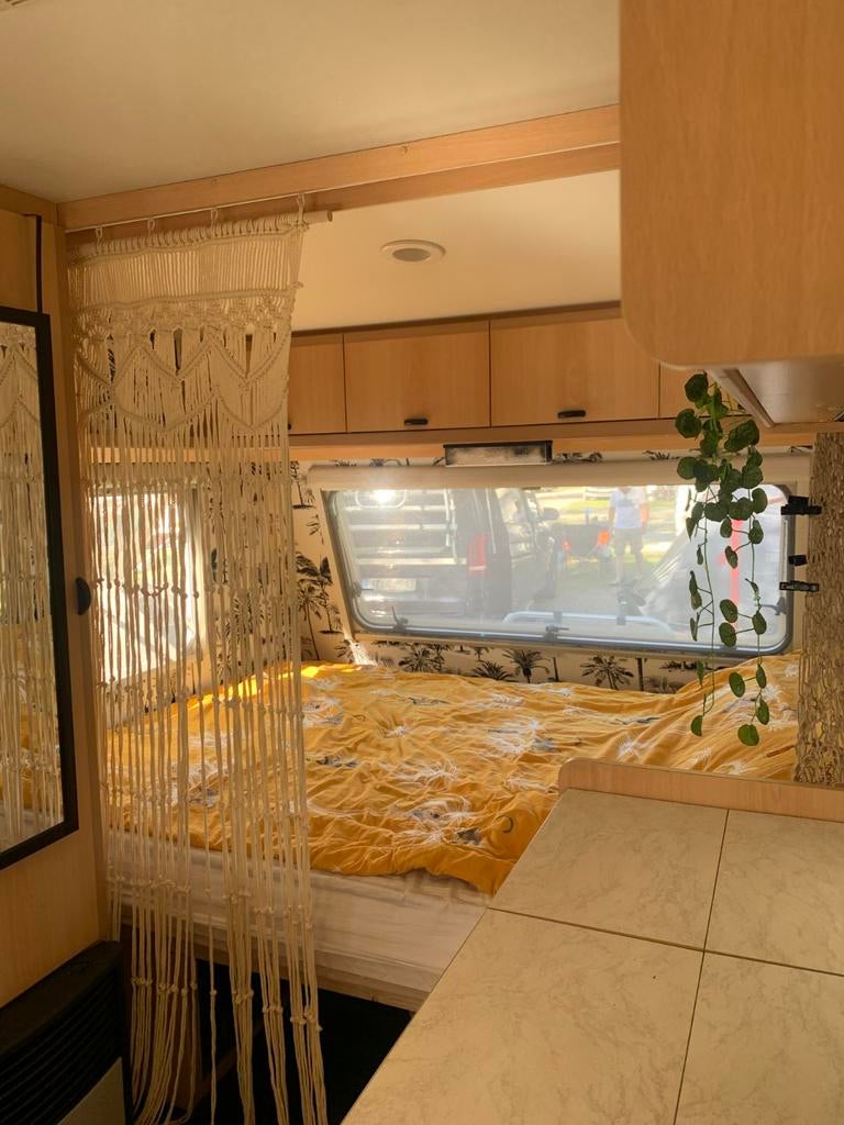 Caravan Bürstner  fun aktiv 420 (make-over), Ophalen