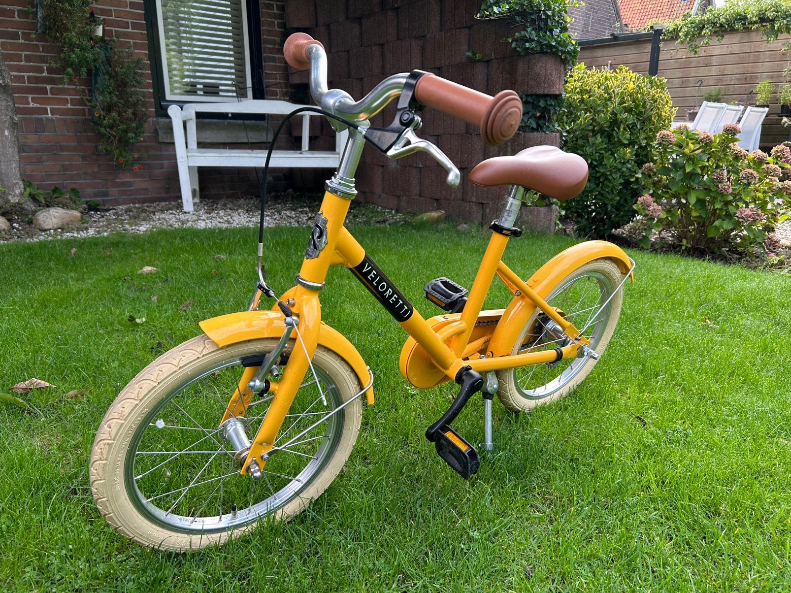 Veloretti Maxi Bananarama 16 inch kinderfiets, Ophalen, Gebruikt, Terugtraprem, 16 tot 20 inch