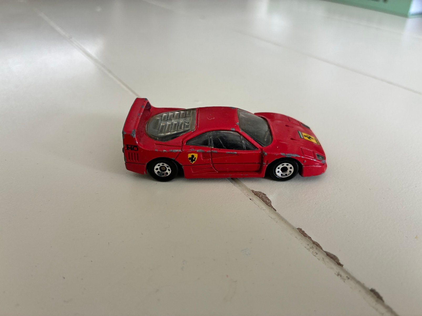 Matchbox Ferrari F40, Hobby en Vrije tijd, Ophalen of Verzenden, Gebruikt, Auto