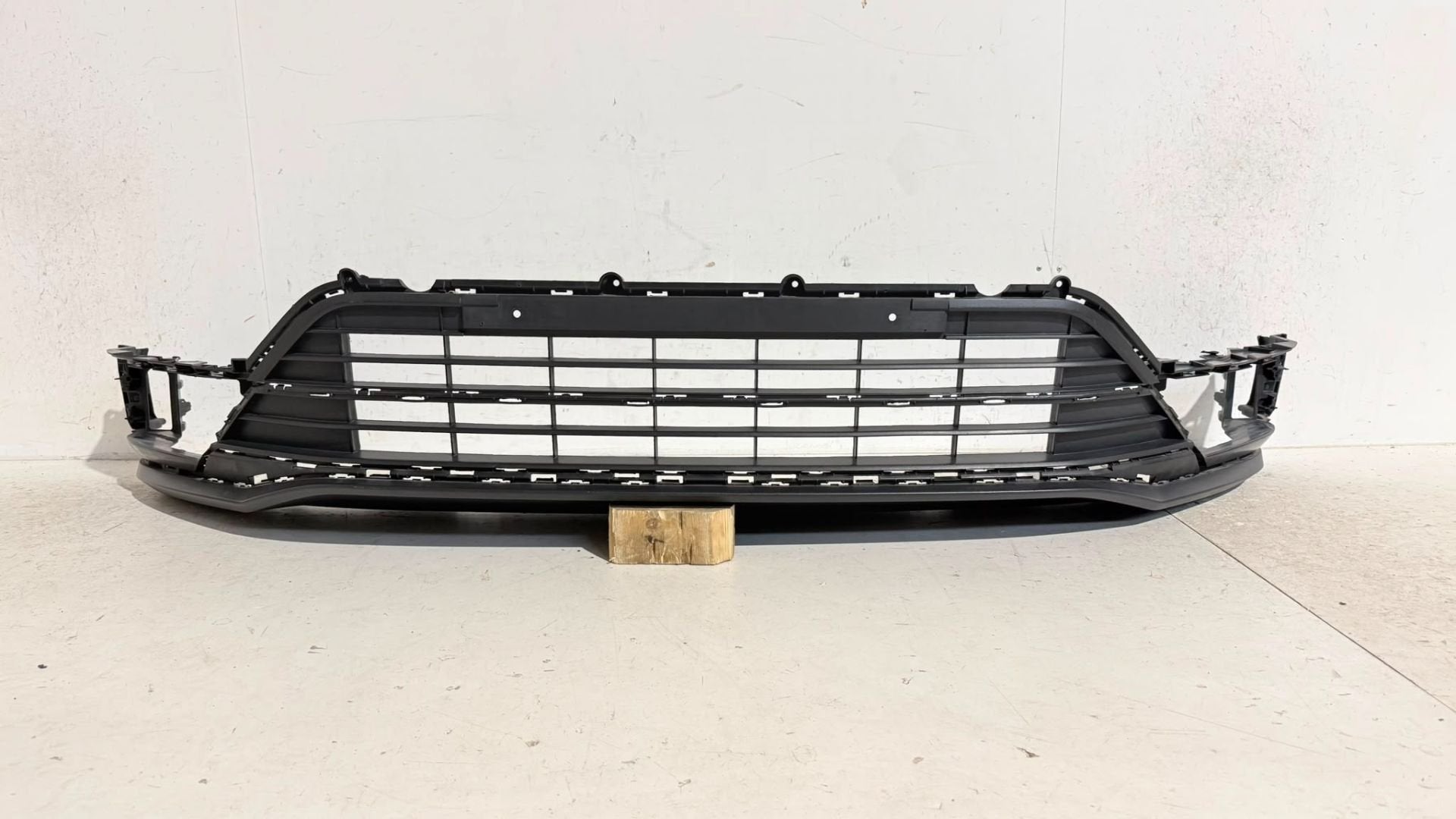 Volkswagen T-roc 2GA R-line voor bumperspoiler 2GA805903B
