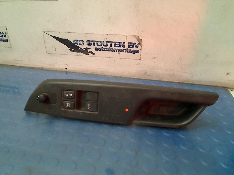 Raamschakelaar Links Voor Suzuki Swift (ZA/ZC/ZD) LH68LO, Gebruikt, Suzuki Deutschland GmbH, Kontakt@suzuki.de, Suzuki-Allee 7, Bensheim 64625, , Duitsland