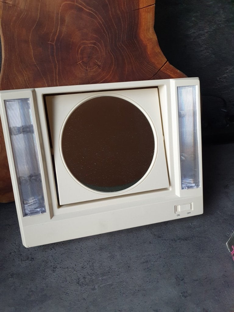Vintage Kosmetik-Spiegel met verlichting, Sieraden, Tassen en Uiterlijk, Uiterlijk | Cosmetica en Make-up, Gehele gezicht, Wit