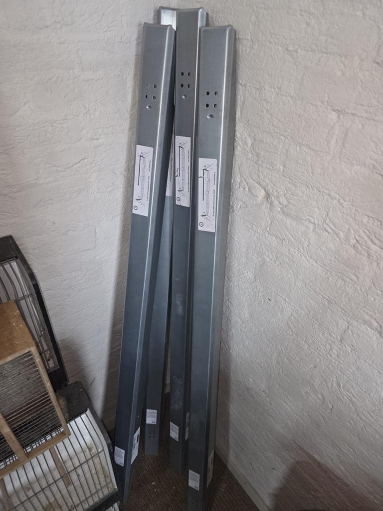 4 nieuwe IKEA bedframes voor camper of bedversteviging, Overige typen, Nieuw, Ophalen of Verzenden, 200 tot 250 cm
