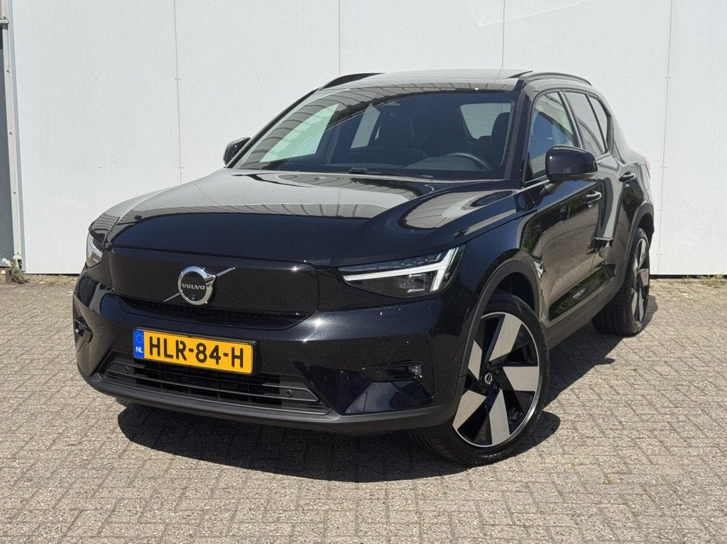 Volvo EX40 Single Motor Extended Range Ultra 82 kWh|Pixel He, Auto's, Volvo, Automaat, Achterwielaandrijving, Zwart, 252 pk