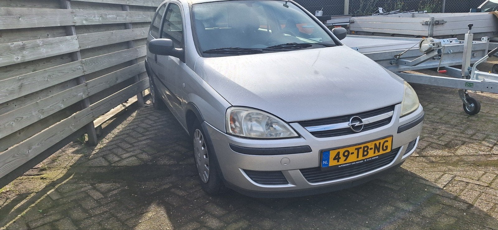 Opel Corsa 1.2 16V Twinport 3D 2006 Grijs, Voorwielaandrijving, 450 kg, 31 €/maand, 4 cilinders