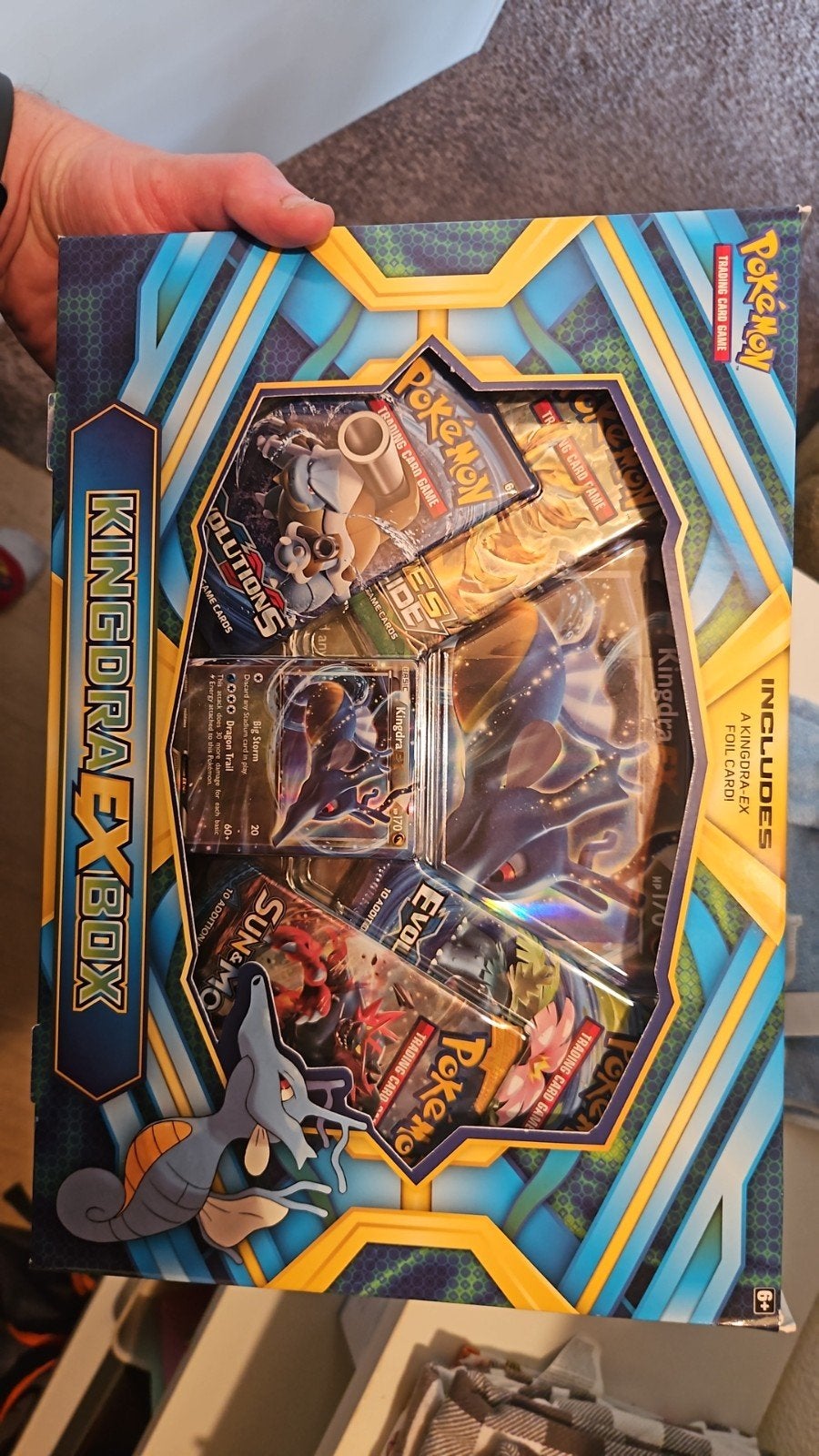 pokemon TCG Kingdra Ex Box- Evolutions 2017, Ophalen of Verzenden, Zo goed als nieuw, Booster, Foil