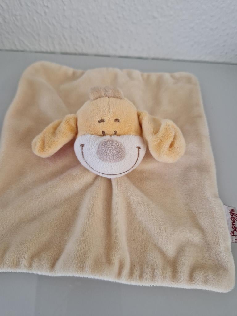 Bengy knuffeldoekje hond, Kinderen en Baby's, Speelgoed | Knuffels en Pluche, Ophalen of Verzenden, Zo goed als nieuw, Hond, Overige merken