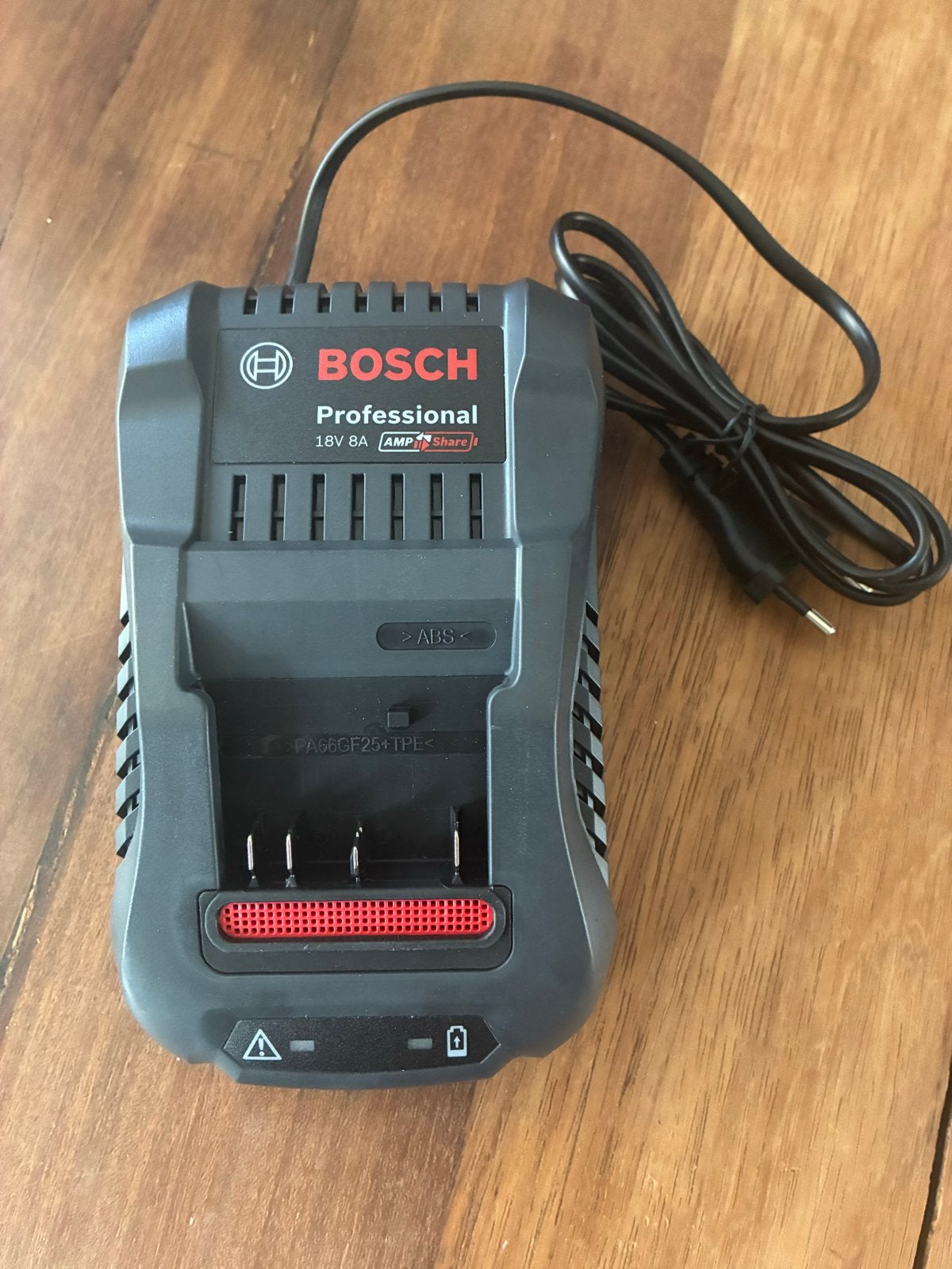 Bosch Professional 18V 8A AMPShare Oplader (Nieuw), Ophalen of Verzenden, Nieuw