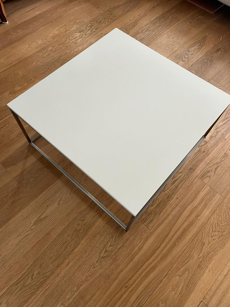 Als nieuw design salontafel wit blad met RVS onderstel, Huis en Inrichting, Ophalen, 50 tot 100 cm, Vierkant, Zo goed als nieuw