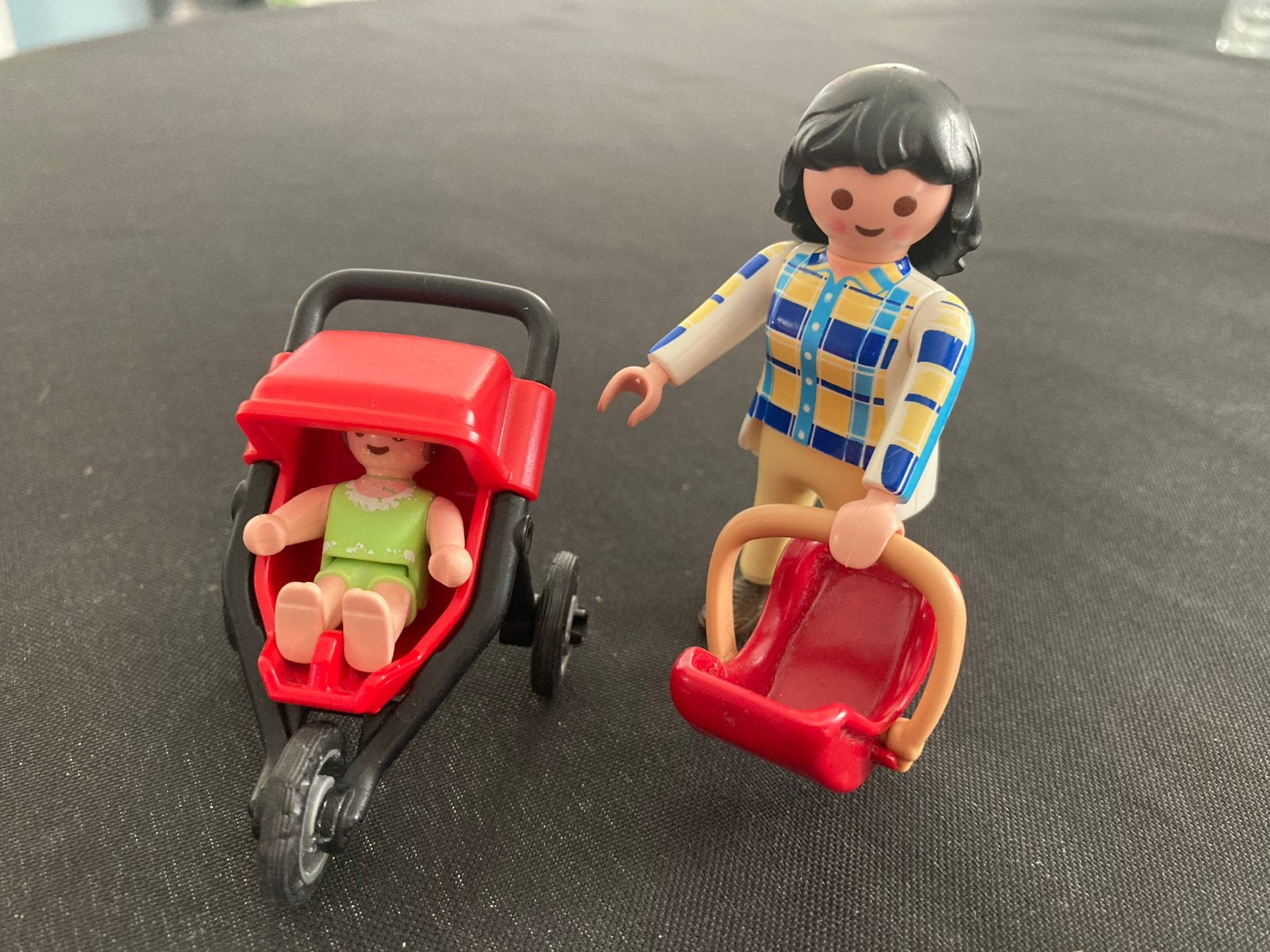 Playmobil moeder met baby in buggy en maxi-cosie., Ophalen of Verzenden, Zo goed als nieuw