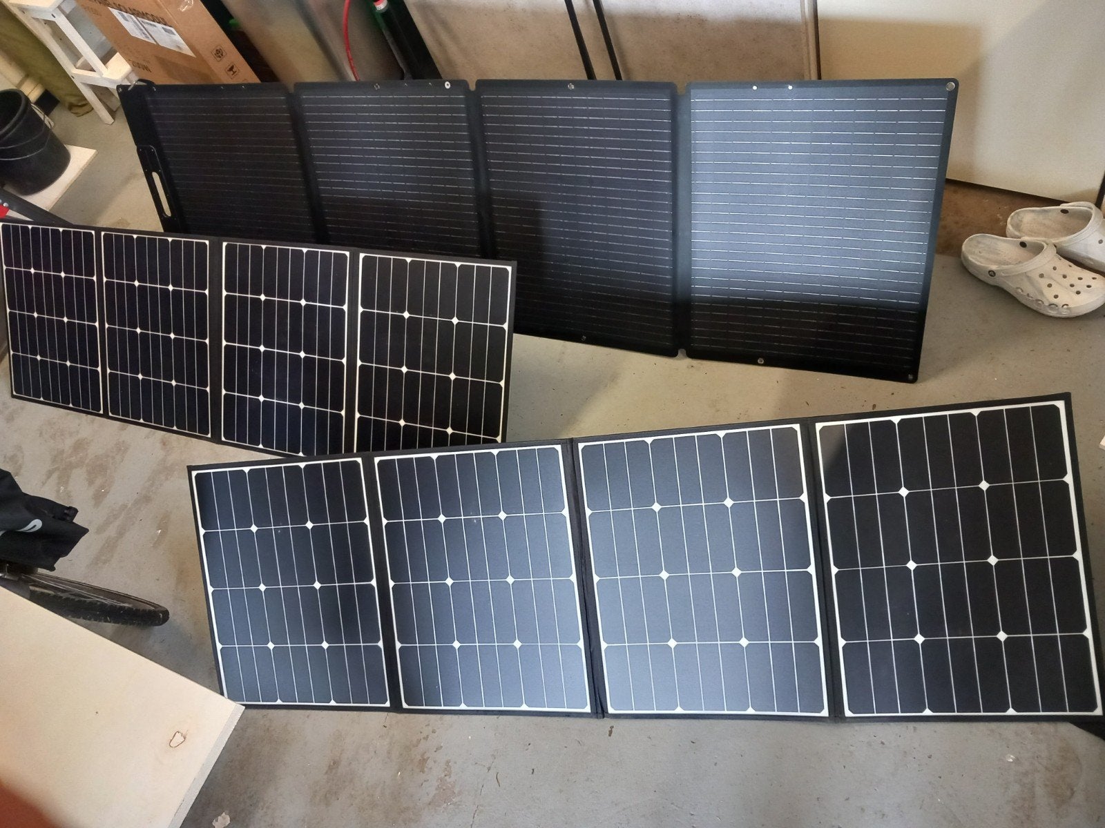 Zonnepanelen: Bluetti 200W (nieuw) & PowerOak 160W (2), Ophalen, Nieuw