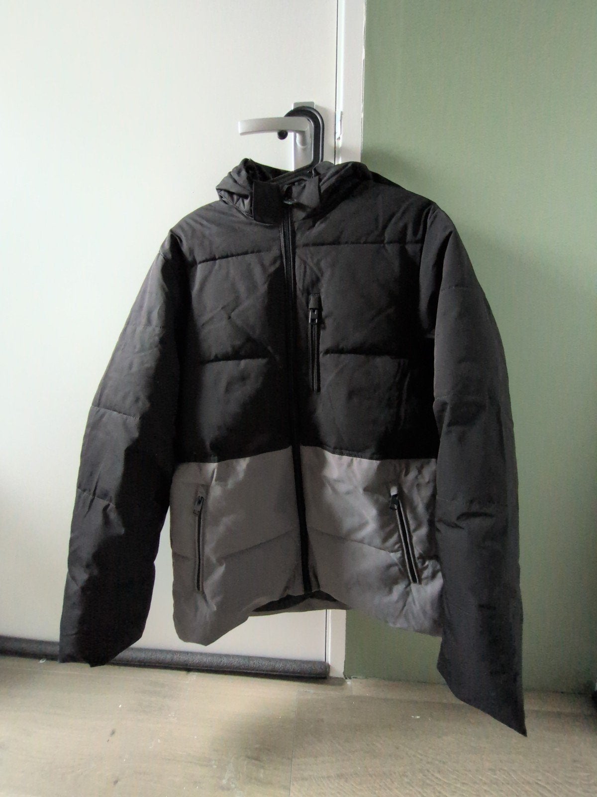 Jack & Jones winterjas - Zwart/Grijs - Maat 176, Gebruikt, Schoenen, Ophalen of Verzenden, Jongen