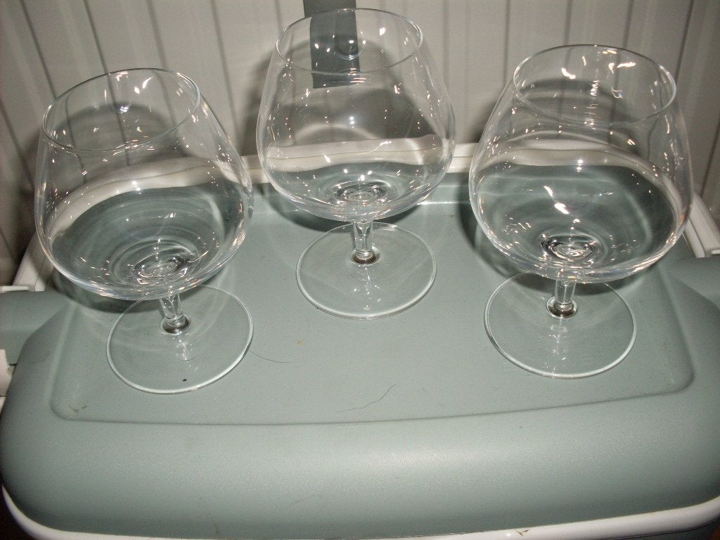 wegens emigratie 3 ongebruikte kelk glazen, Ophalen, Glas of Glazen, Nieuw, Glas