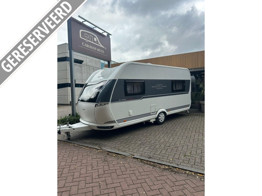 Hobby De Luxe Edition 460 LU met mover en Luifel, Kachel, Rondzit, Hobby, Bedrijf