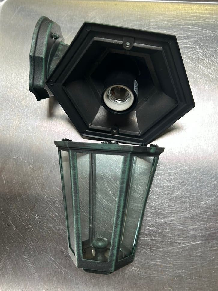 Massive buitenlamp (nieuw), Minder dan 50 watt, Wandlamp, Ophalen of Verzenden, Netvoeding