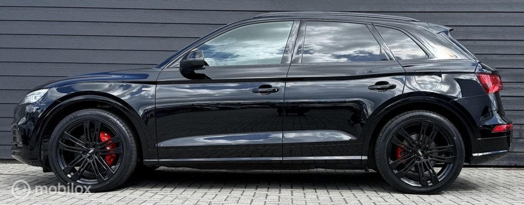 Audi Q5 50 TFSI e quattro S-Line Luchtvering/B&O/Trekhaak/21, 2005 kg, Gebruikt, 4 cilinders, Zwart