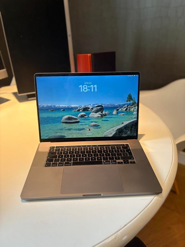 MacBook Pro 16” (2019) – i9 / 16GB / 1TB –, Computers en Software, Apple Macbooks, Zo goed als nieuw, MacBook Pro, 16 inch, 2 tot 3 Ghz