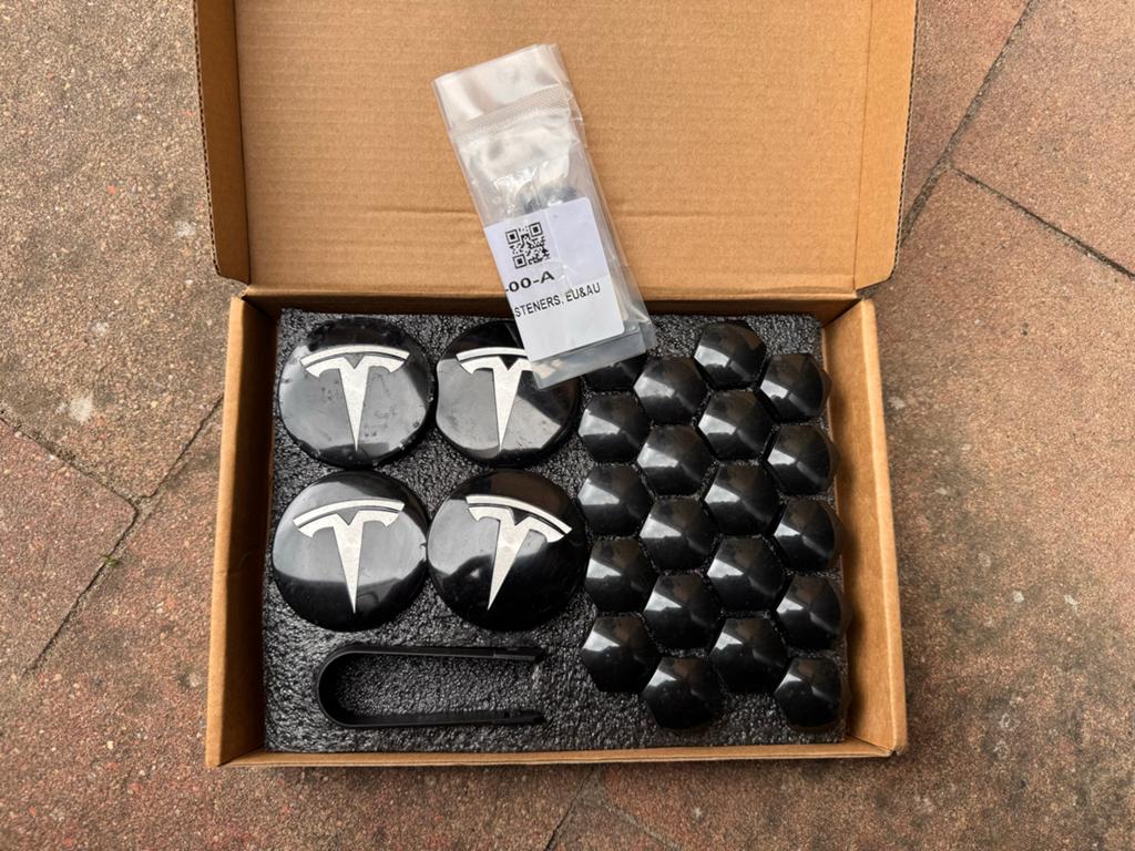 Tesla Model 3 Naafdoppen Set, Ophalen of Verzenden, Zo goed als nieuw