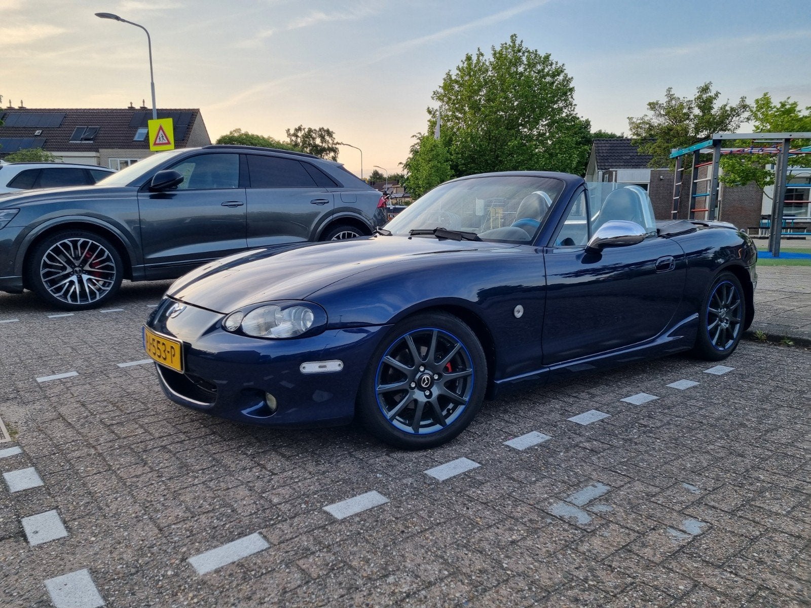 Mazda MX 5 2002 Blauw, 40 €/maand, 4 cilinders, Cabriolet, Blauw