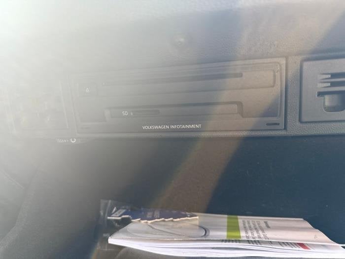 Regelunit Multi Media van een Volkswagen Golf, Auto-onderdelen, Gebruikt, -, Volkswagen, -
