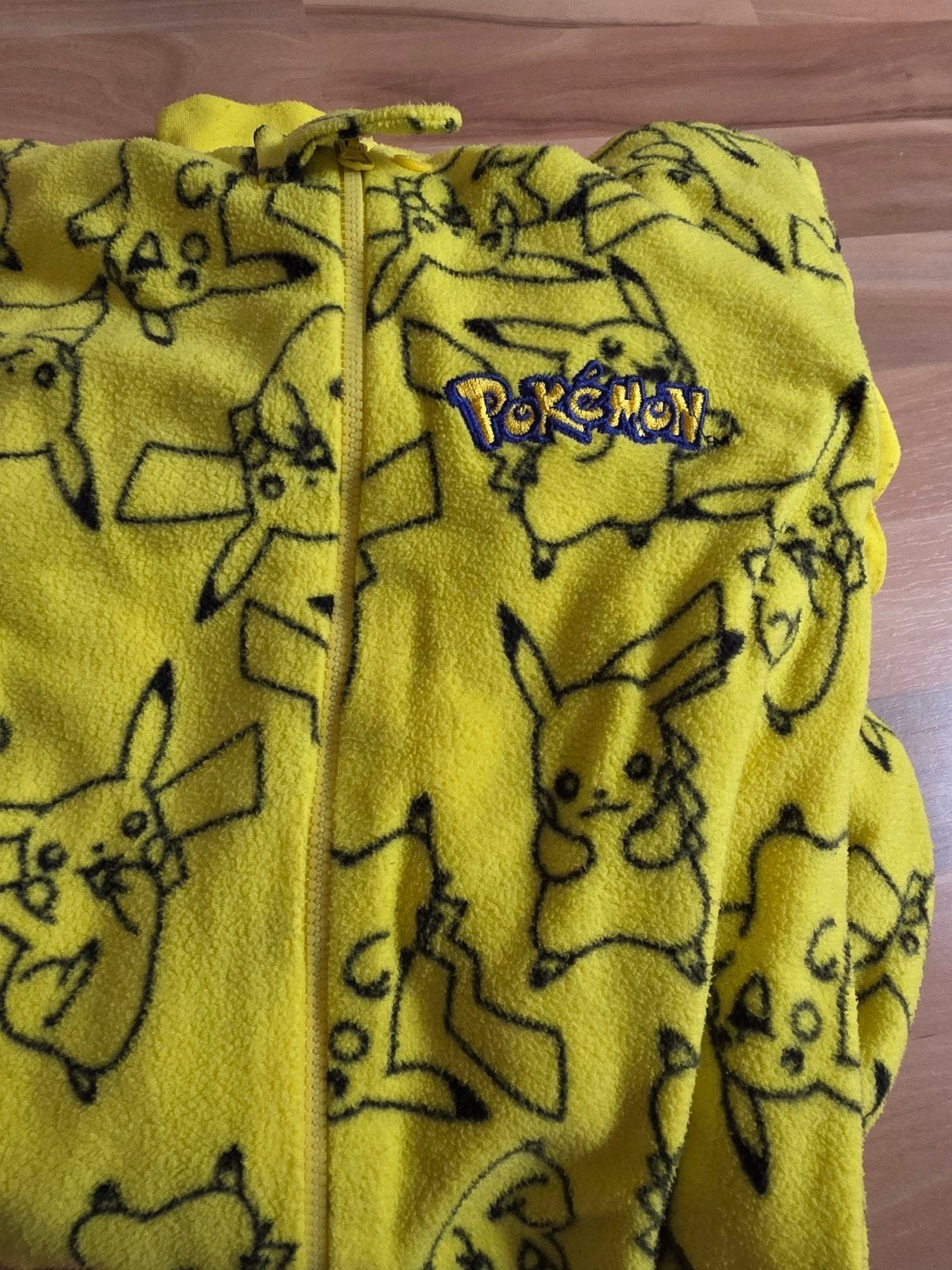 Gele Pikachu Onesie - Maat 146 (10-11 jaar), Kinderen en Baby's, Ophalen of Verzenden, Gebruikt, Pokémon, Jongen of Meisje