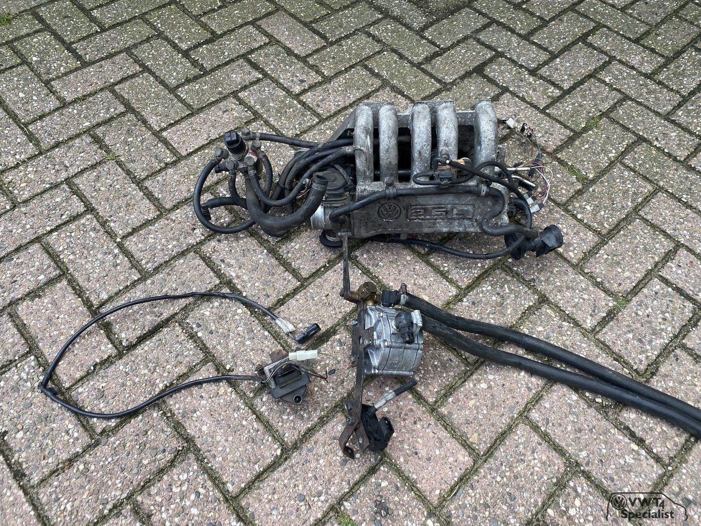 Volkswagen Transporter VW T4 inlaatspruitstuk 2.5L benzine L, Gebruikt, -, Volkswagen, -
